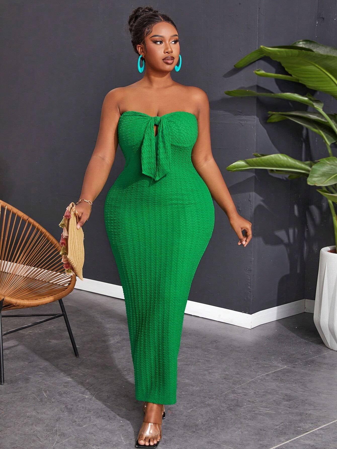 Slaydiva Women plus Size Solid Color Strapless Knotted Bodycon Dress